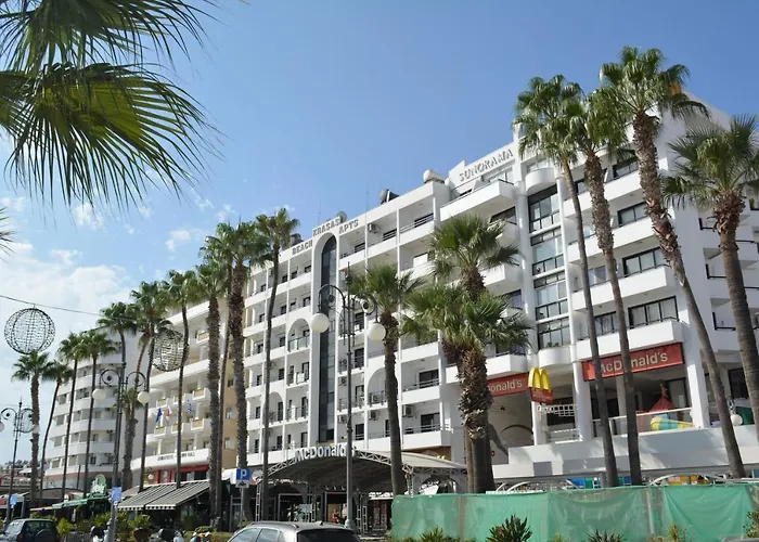 Les Palmiers Sunorama Larnaca