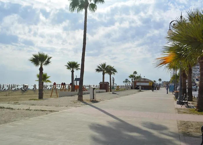 Les Palmiers Sunorama Larnaca